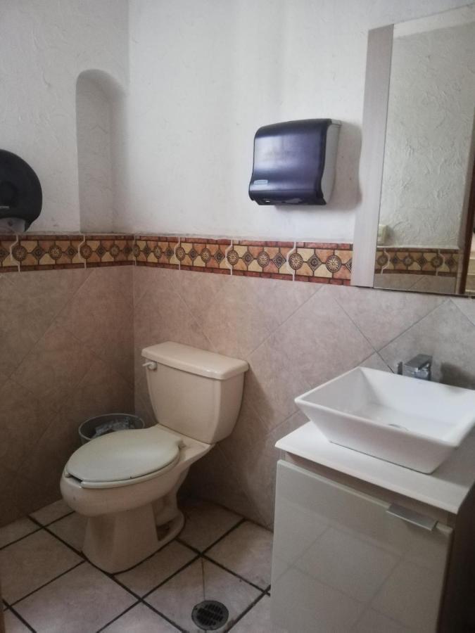 Hostal Avante Toluca Luaran gambar