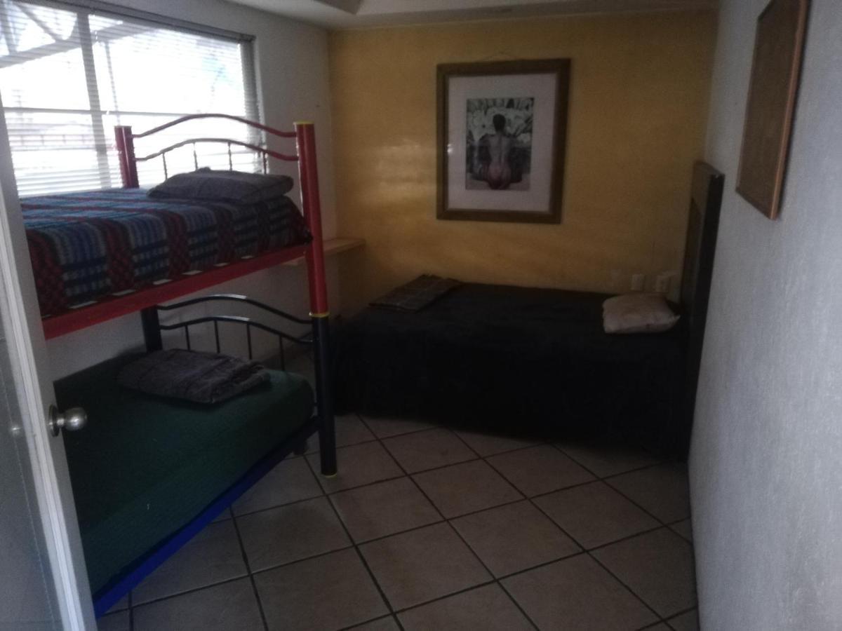 Hostal Avante Toluca Luaran gambar
